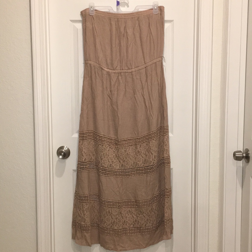 Strapless dress